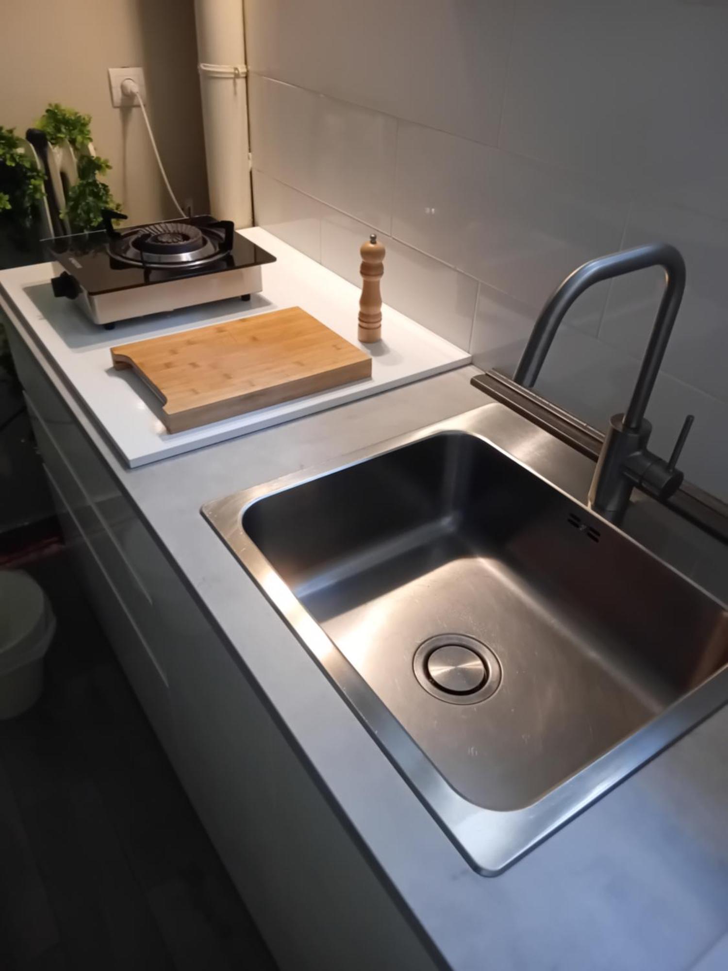 Vestige Basement Apartment Athena Bagian luar foto